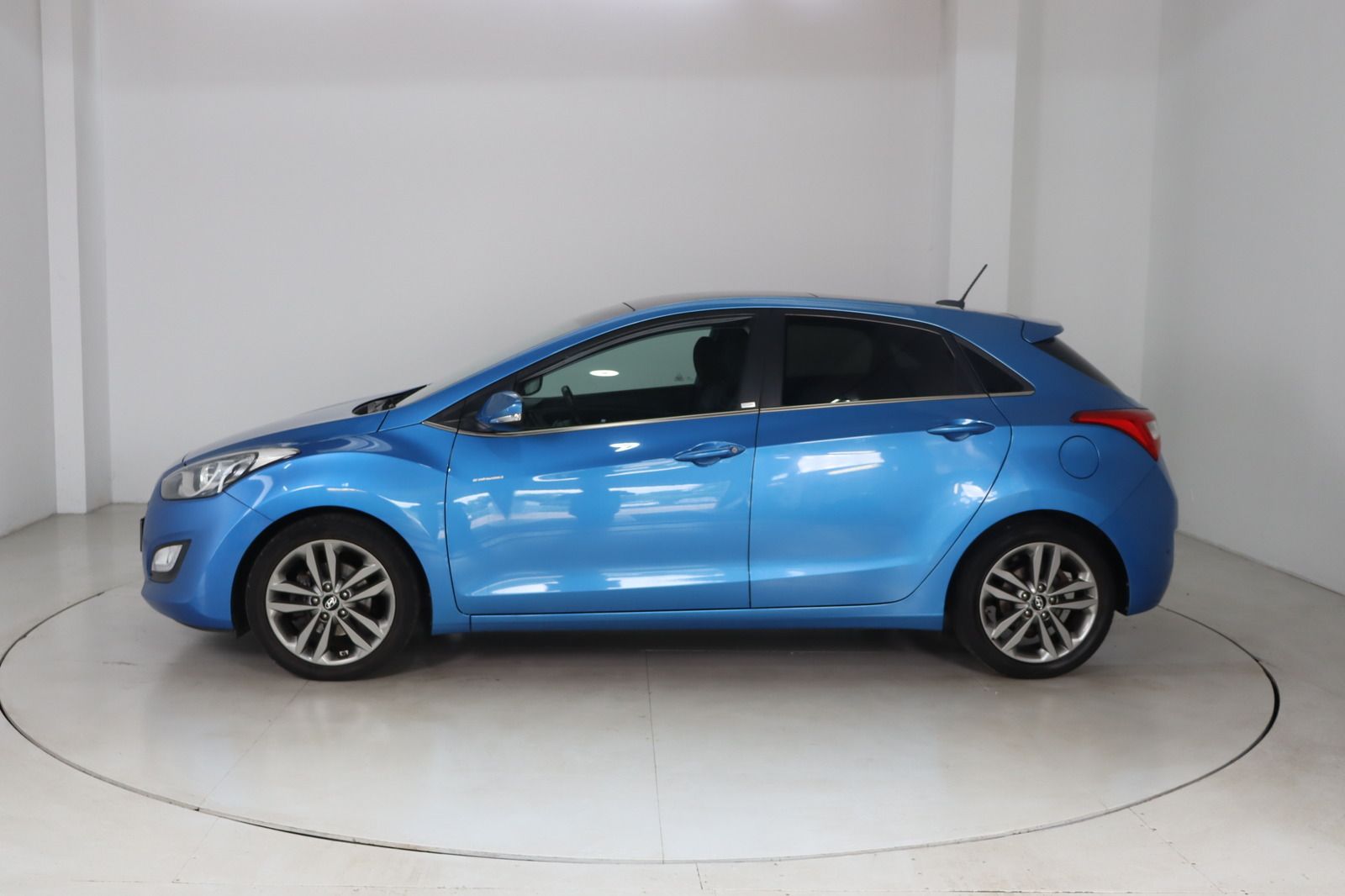 Fahrzeugabbildung Hyundai i30 Passion * Navi * RFK * Lenkradhzg.