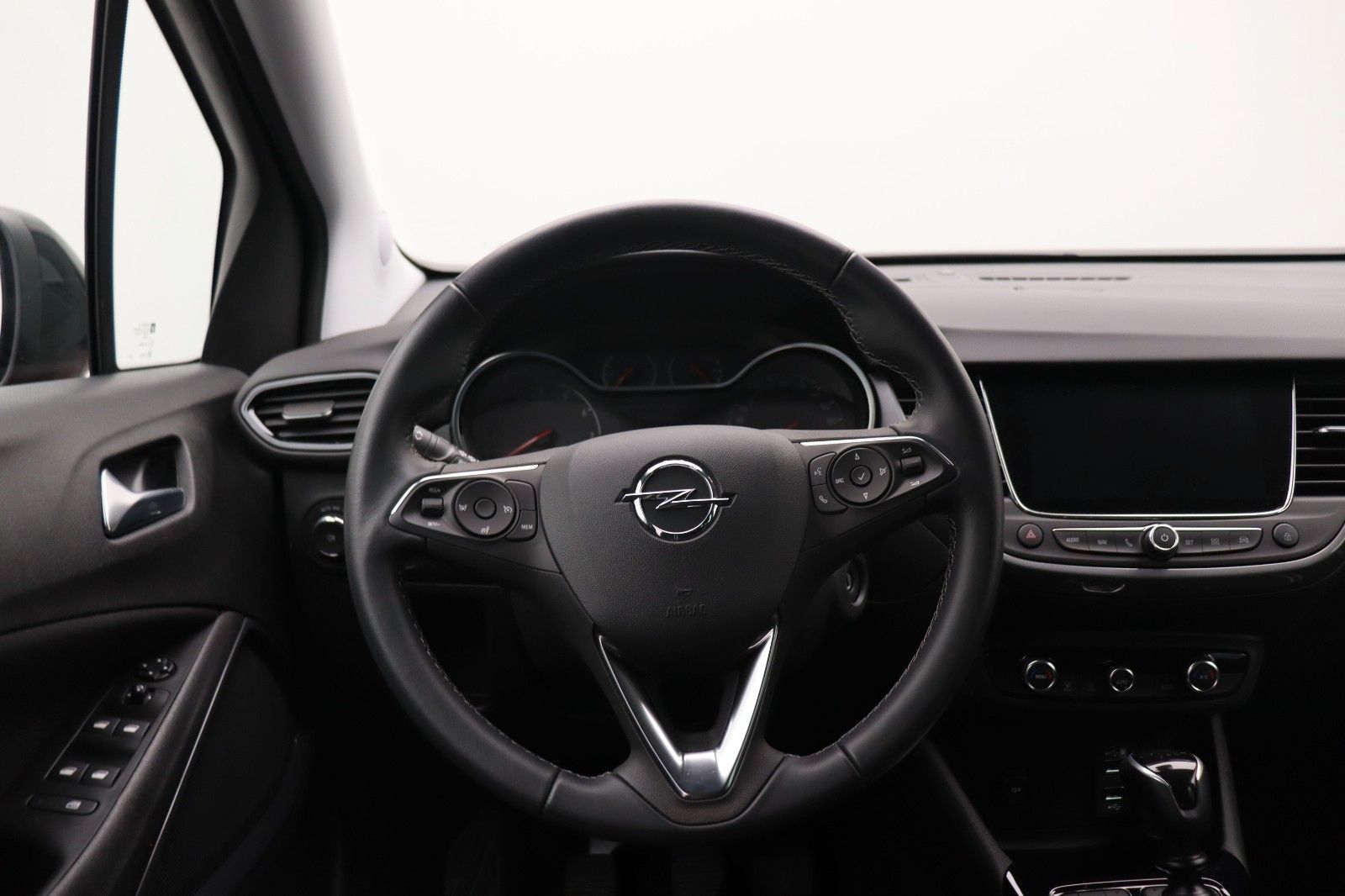Fahrzeugabbildung Opel Crossland 1.2 Elegance NAVI LED KAMERA