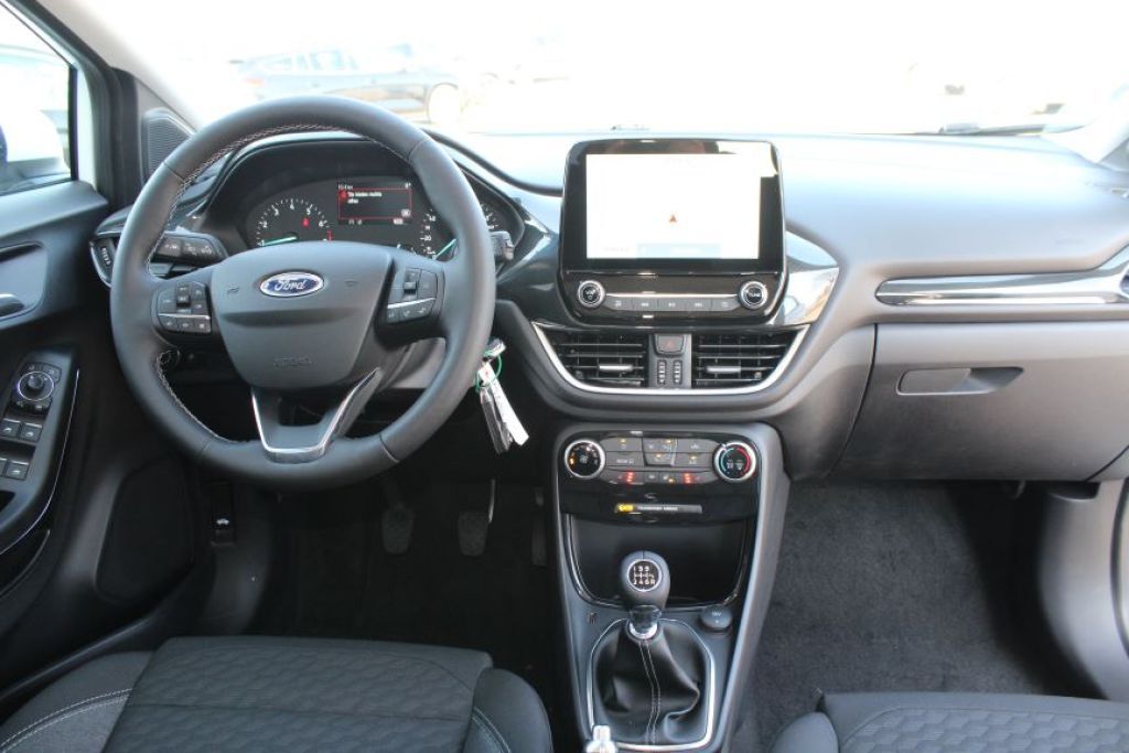 Fahrzeugabbildung Ford Puma Titanium Hybrid