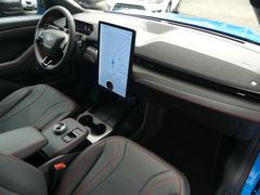 FORD Mustang Mach-E Premium*Pano*
