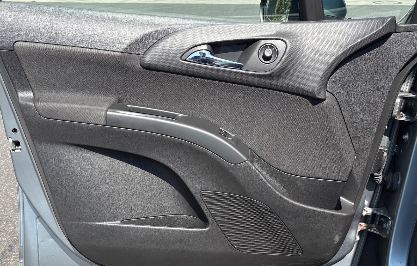 Opel Meriva B Active Sport /KLIMA/PDC/SHZ/NEUTÜV
