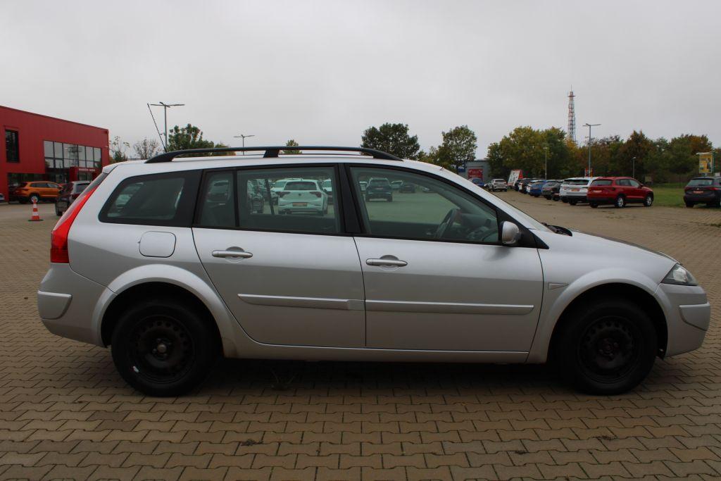 Renault Megane 2009 — engine 1.461 cm³, 103 HP (76kW)