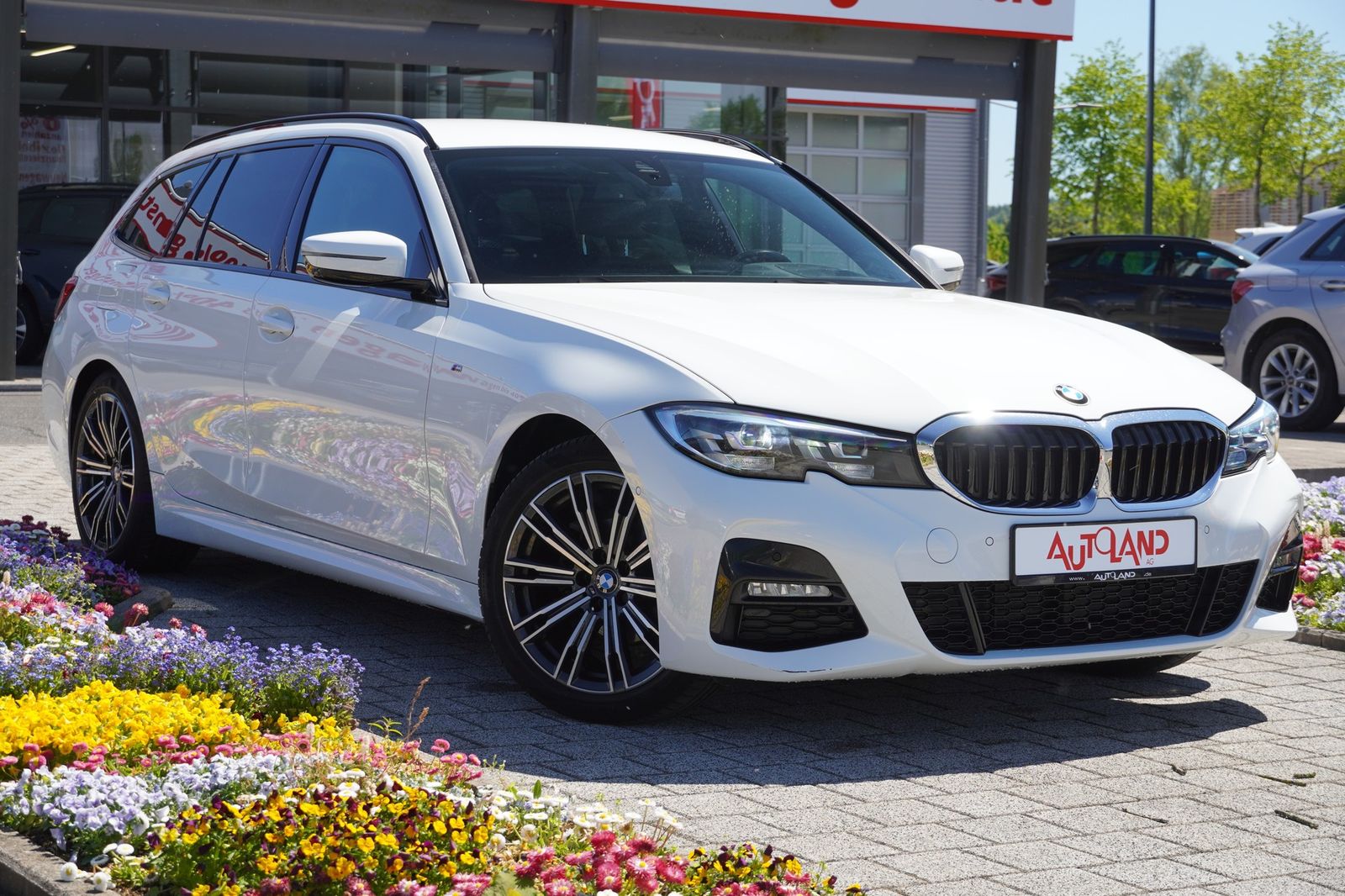 BMW 318i M Sport LED Navi AHK Tempomat Sitzheizung foto 4