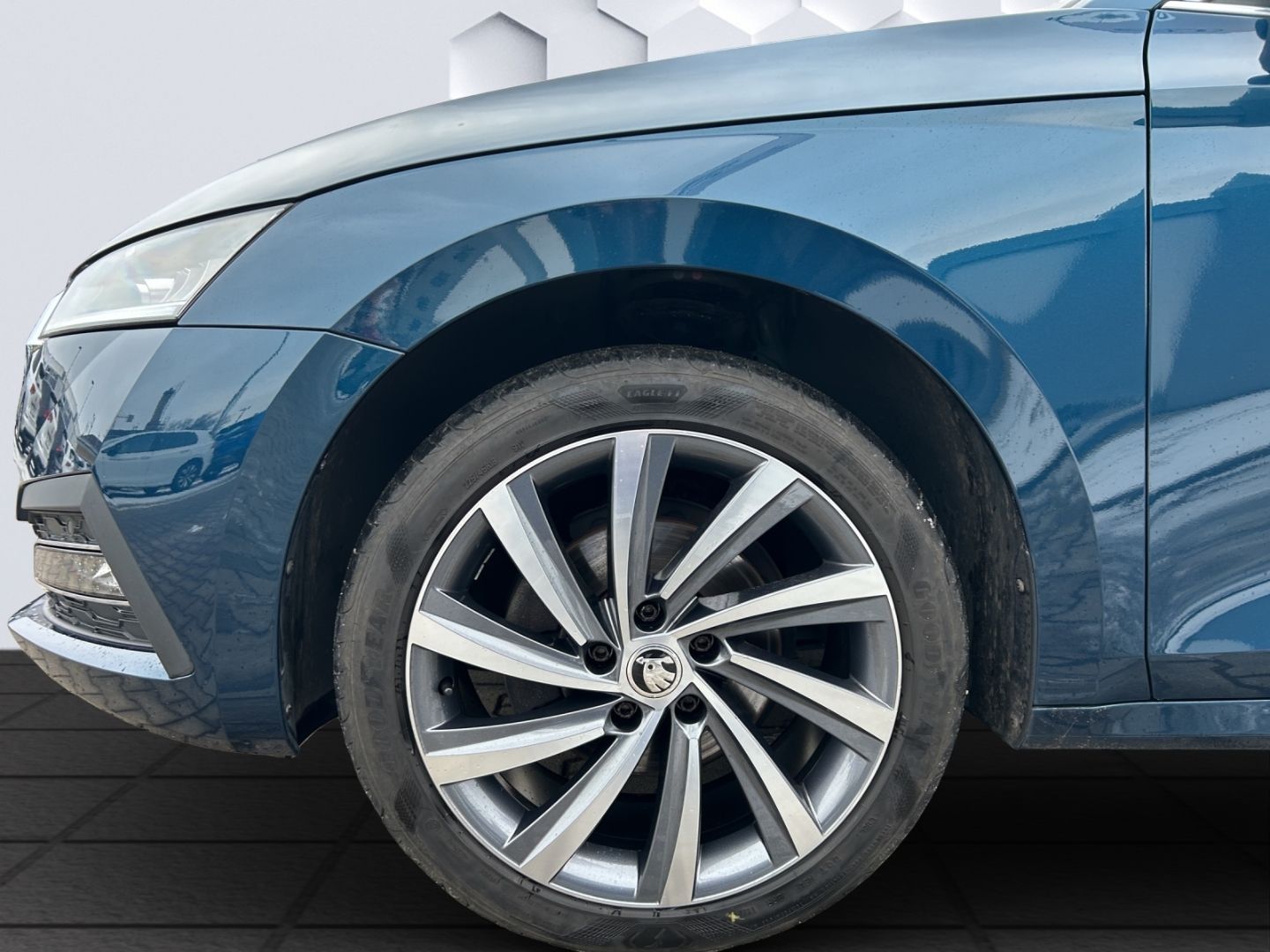 Octavia Combi Style 2.0TDI DSG AHZV LED HuD PDC 