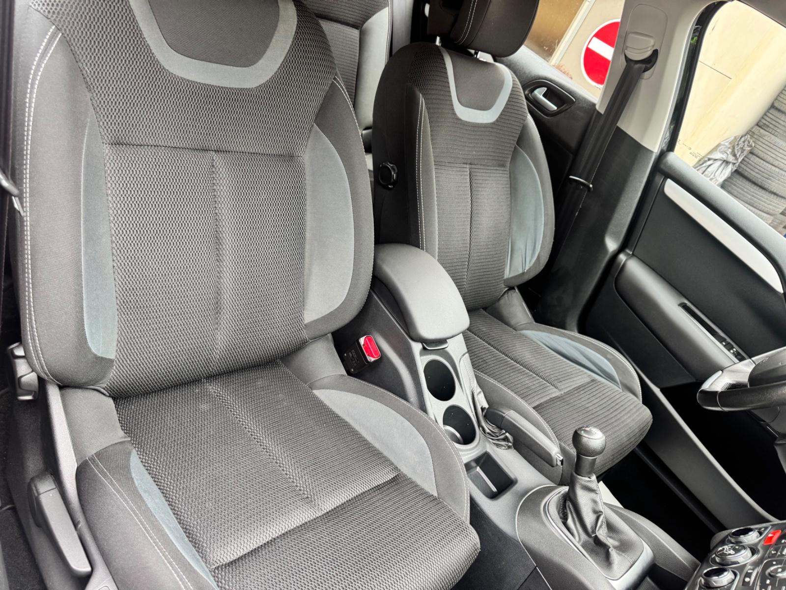Citroën C4 Lim. Selection  Klimaaut/Tempomat/PDC/HU neu