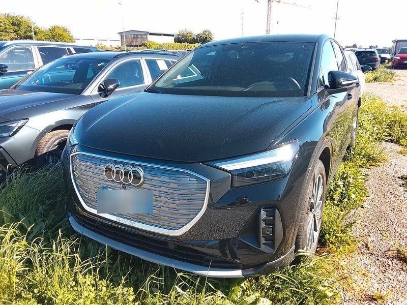 Image of Audi Q4