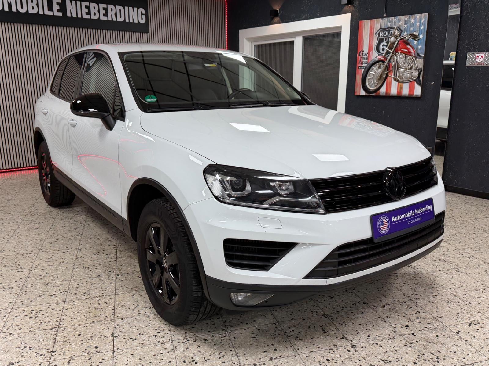 Volkswagen Touareg V6 TDI 4Motion / Leder / AHK / TÜV NEU