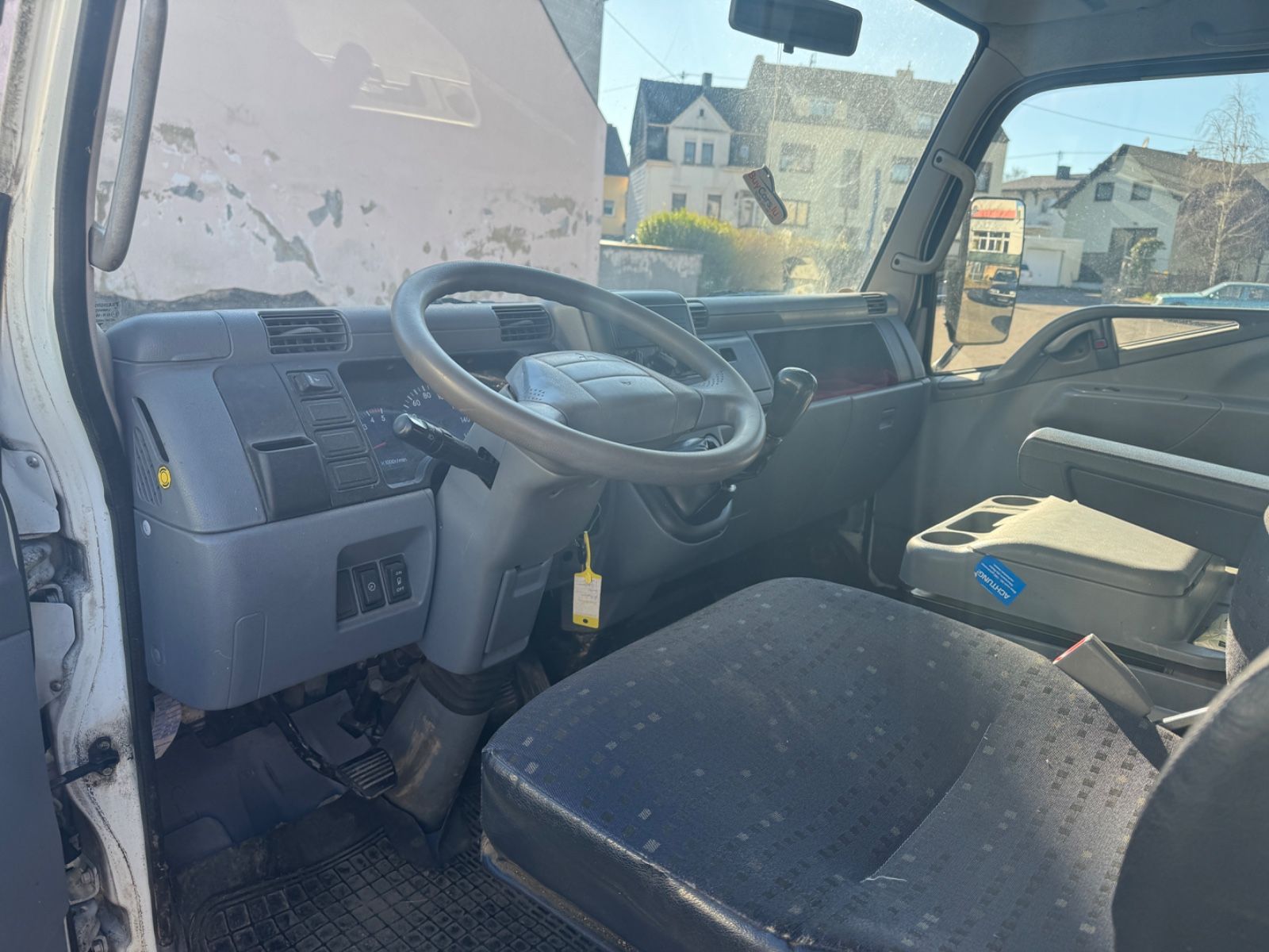 Fahrzeugabbildung Mitsubishi Canter Fuso