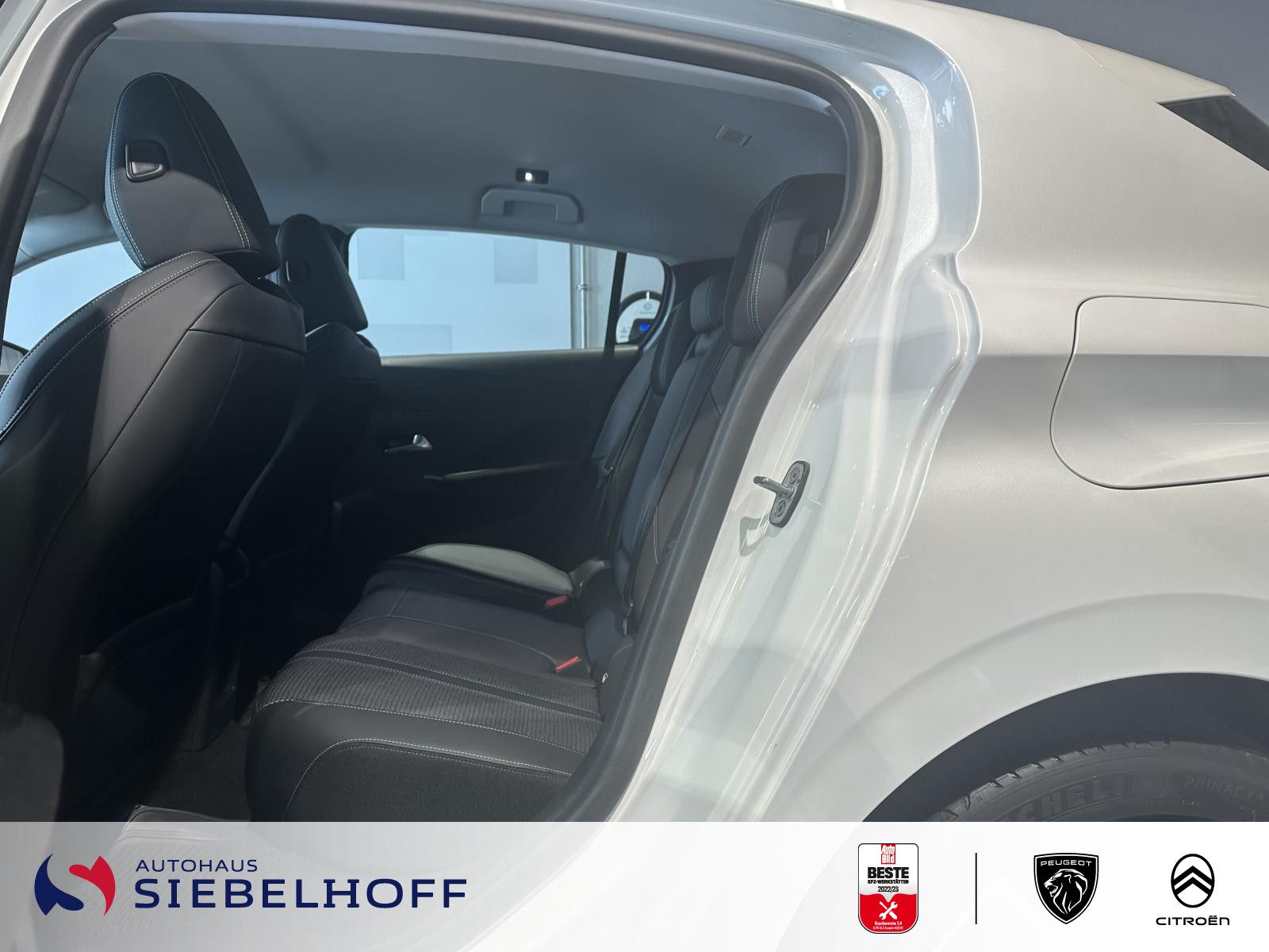 Peugeot 308 - Bild 9