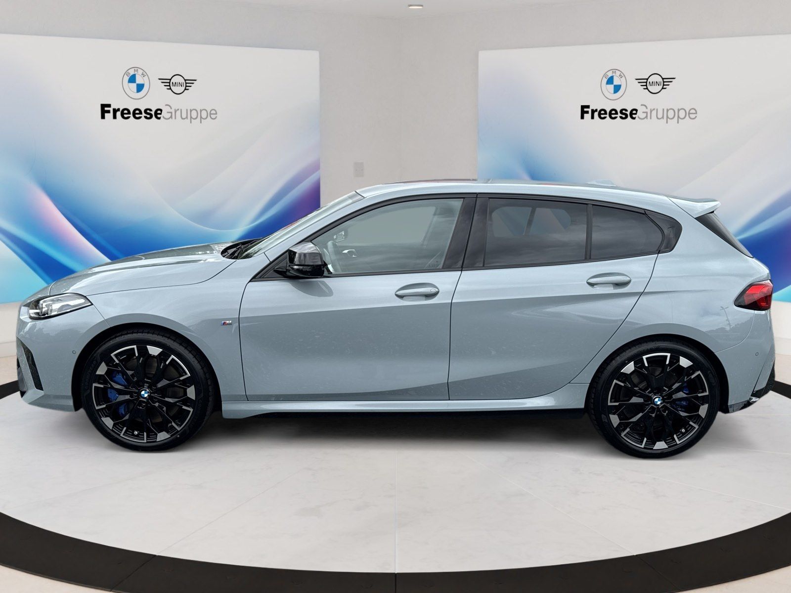 BMW M135 xDrive M Sport Pro 360° HEAD-UP RFK HK ABST foto 3