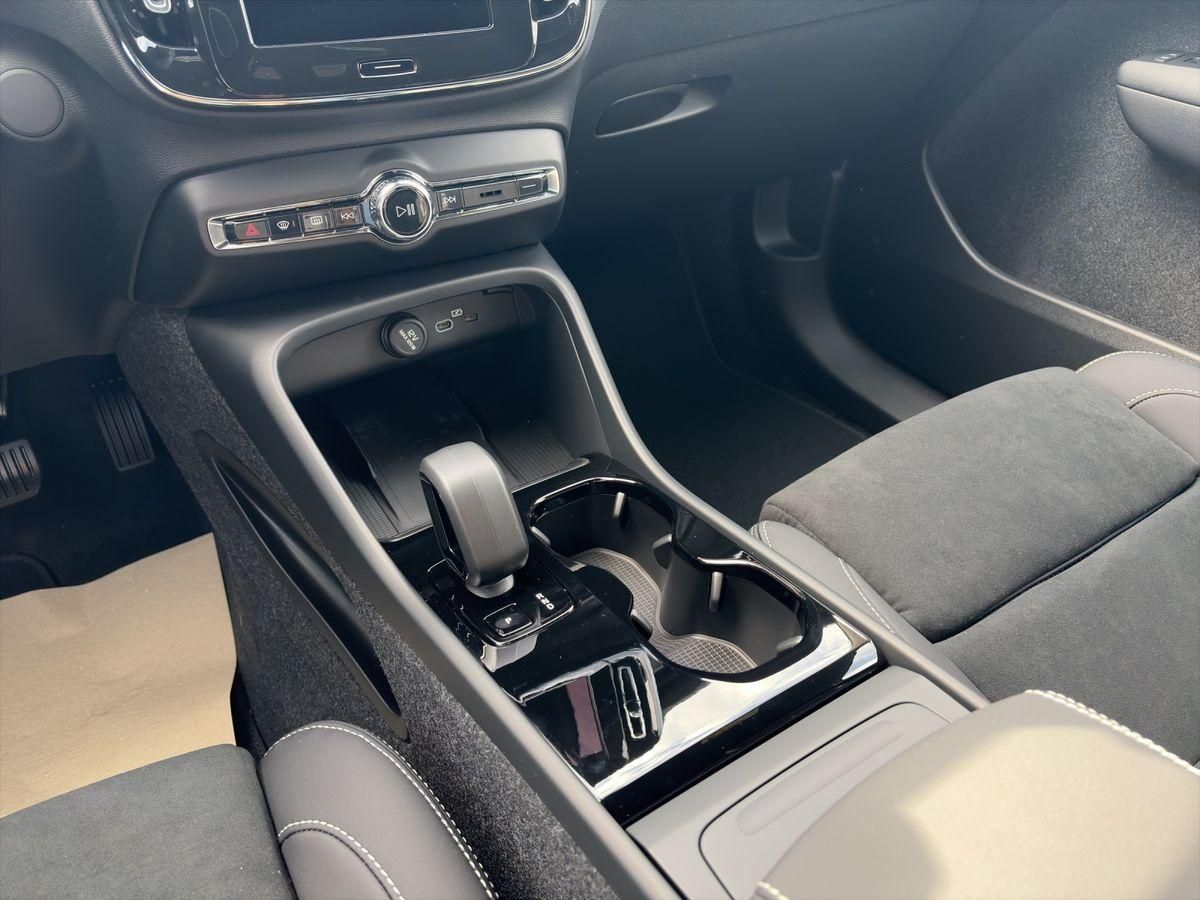 Volvo EX40 - Bild 14