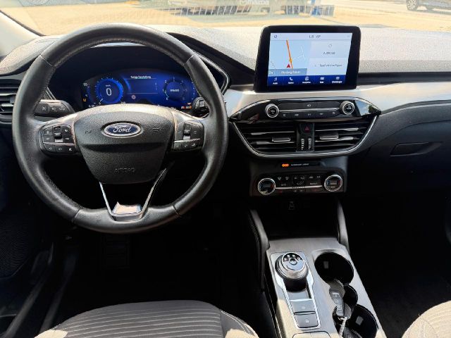 Ford Kuga 1.5 Titanium NaviKamera
