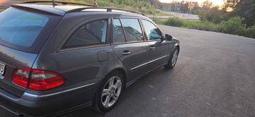 صورة 6 لـ 2009 Mercedes-BENZ E 280