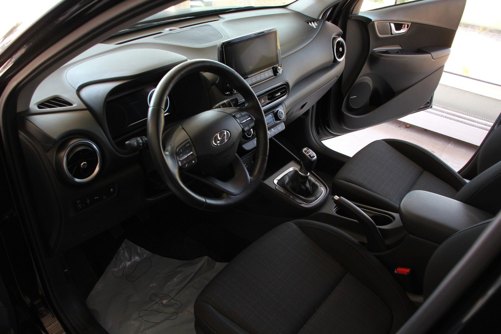Fahrzeugabbildung Hyundai Kona Pure 2WD