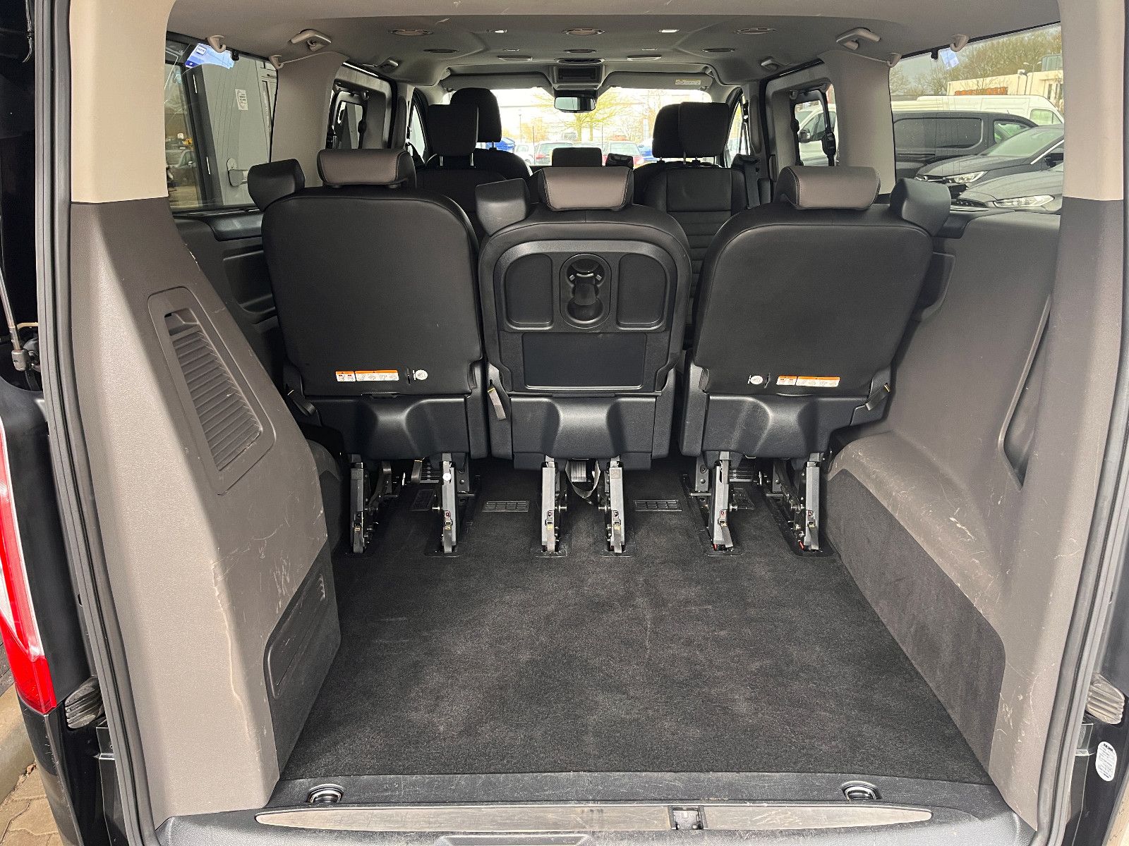 Fahrzeugabbildung Ford Tourneo Custom Titanium X L2 Autom.