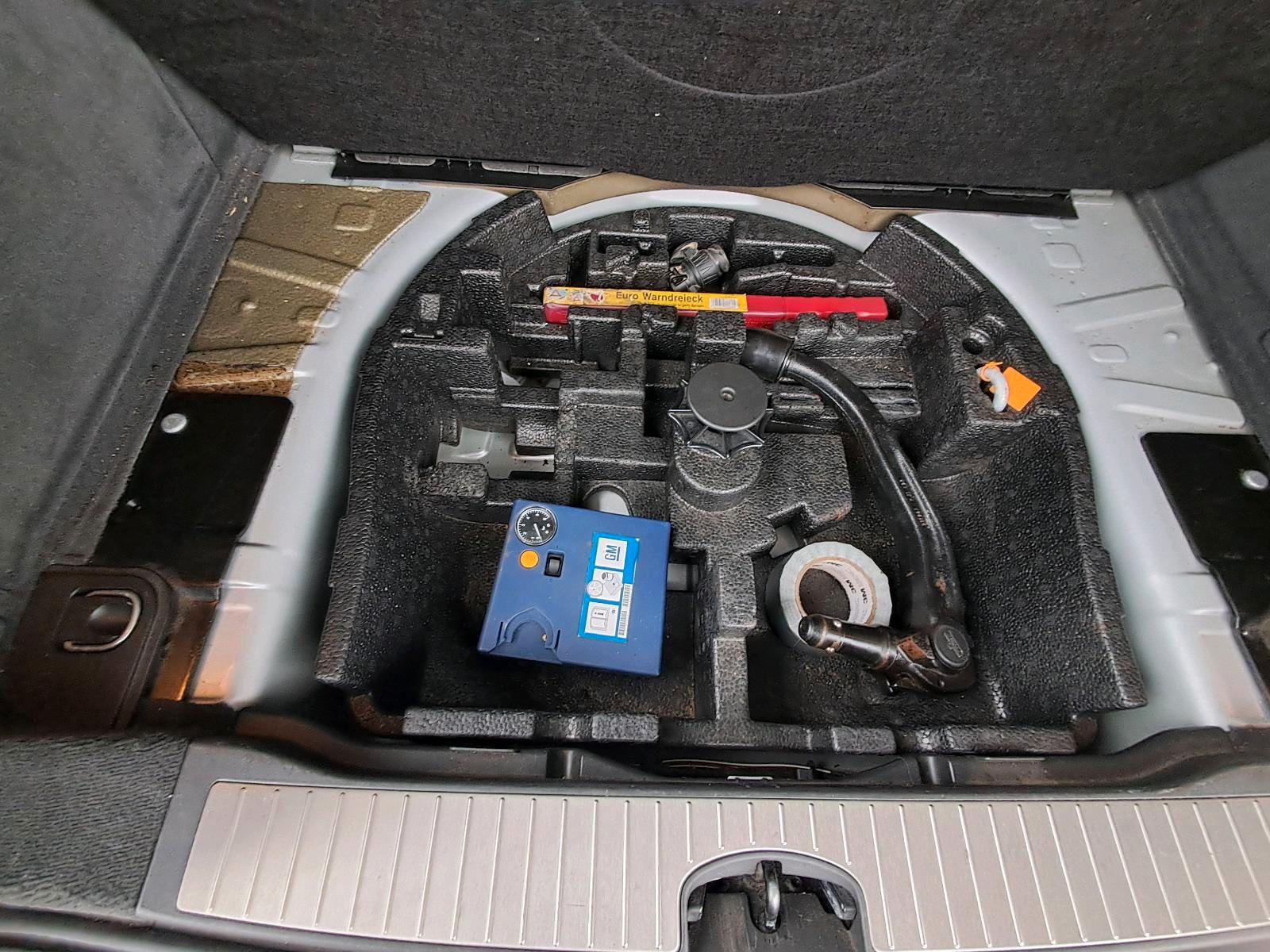 Opel Signum 2007 — photo 12