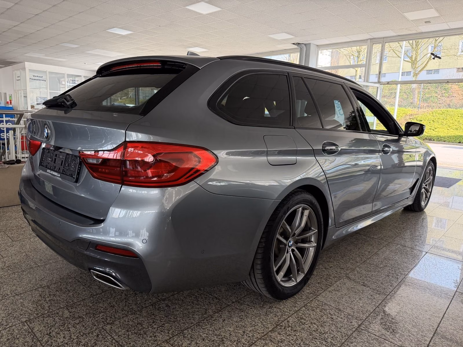 BMW 520 d M Sport Paket Touring HEAD-UP+DAB+KAMERA