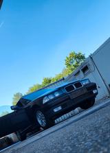 BMW 325i Cabrio - schwarze BMW 325 Gran Turismo