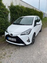 Toyota Yaris 1,5-l-Dual-VVT-iE Team Deutschland Sitzh. - Toyota Yaris: Team Deutschland