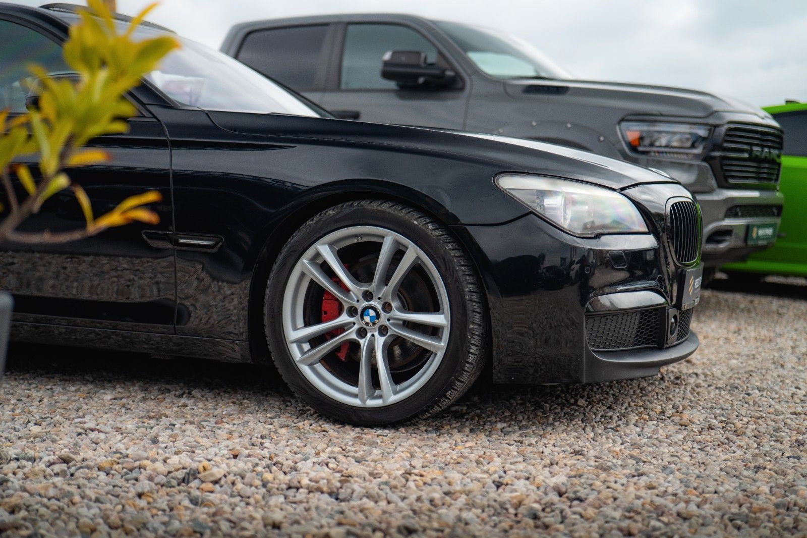 Fahrzeugabbildung BMW 740d M-Sport Black Edition *FULL Options*LESEN!*