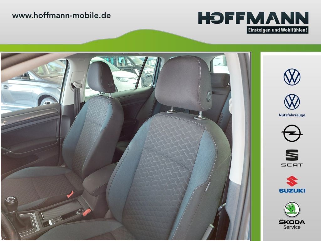 Fahrzeugabbildung Volkswagen Golf Variant 1.5 TSI IQ.DRIVE AHZV Navi SHZ