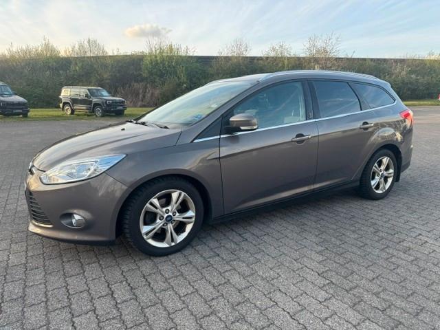 Ford Focus Turnier Champions Ed.   nur Händler/Export