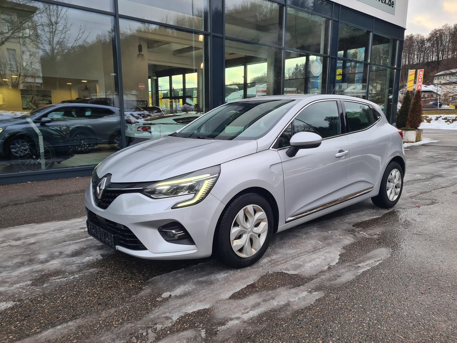 Renault Clio V Business Edition Deluxe 8-fach