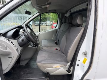 Opel Vivaro - 7