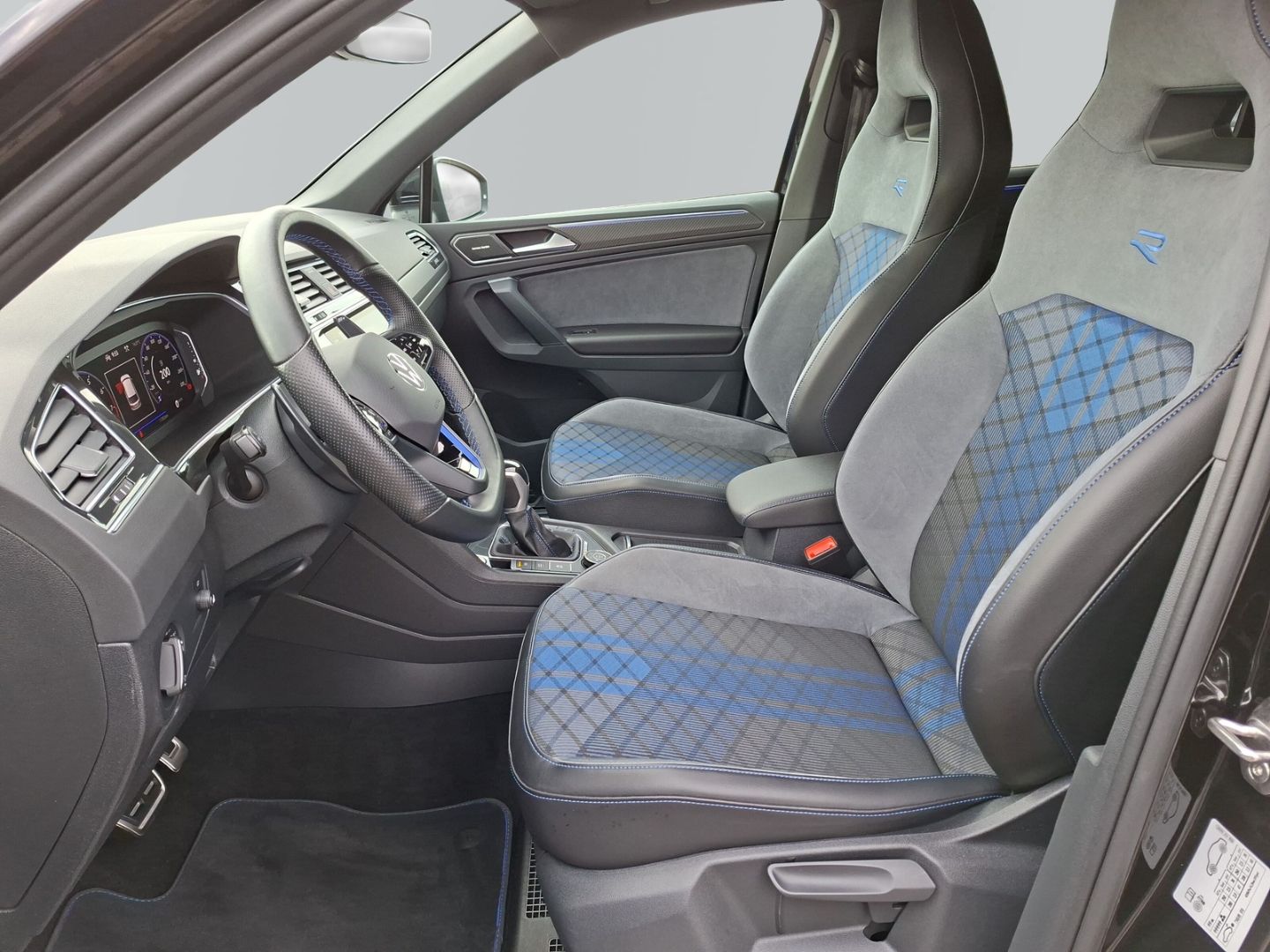 Tiguan R 2.0 TSI 4Motion *Akrapovic*DCC*Harman*H