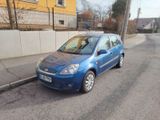Ford Fiesta 1,4 16V Ghia - Ford Fiesta: 16v Ghia