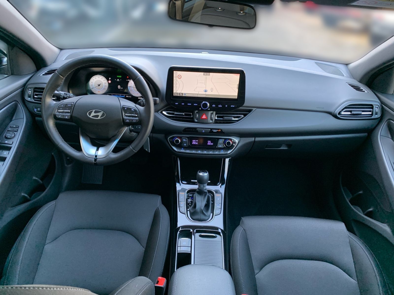 Fahrzeugabbildung Hyundai i30 Kombi 1.0 T-GDI 7-DCT Advantage LED Navi