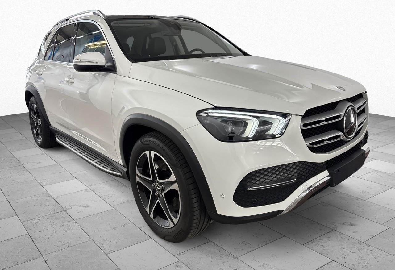 Mercedes-Benz GLE 300 d AHK*Pano*Kamera*Trittbretter*LED*Leder