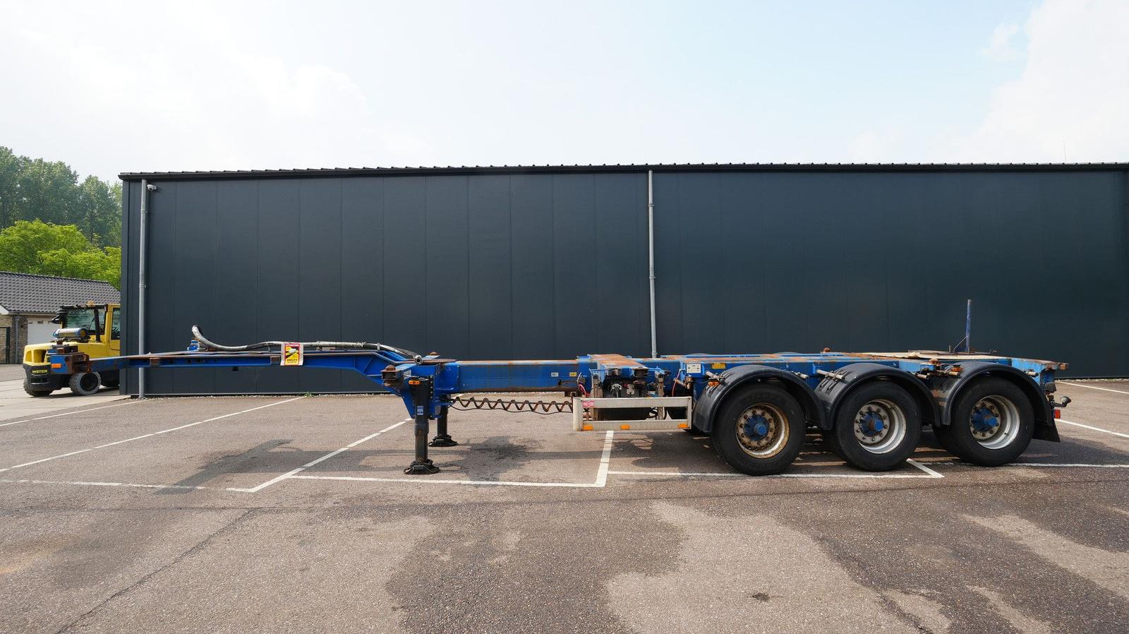 Pacton 3 axle container chassis extendable trailer
