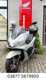 Honda PCX125 Inspektion/ TÜV NEU /TOP CASE - HONDA PCX 125