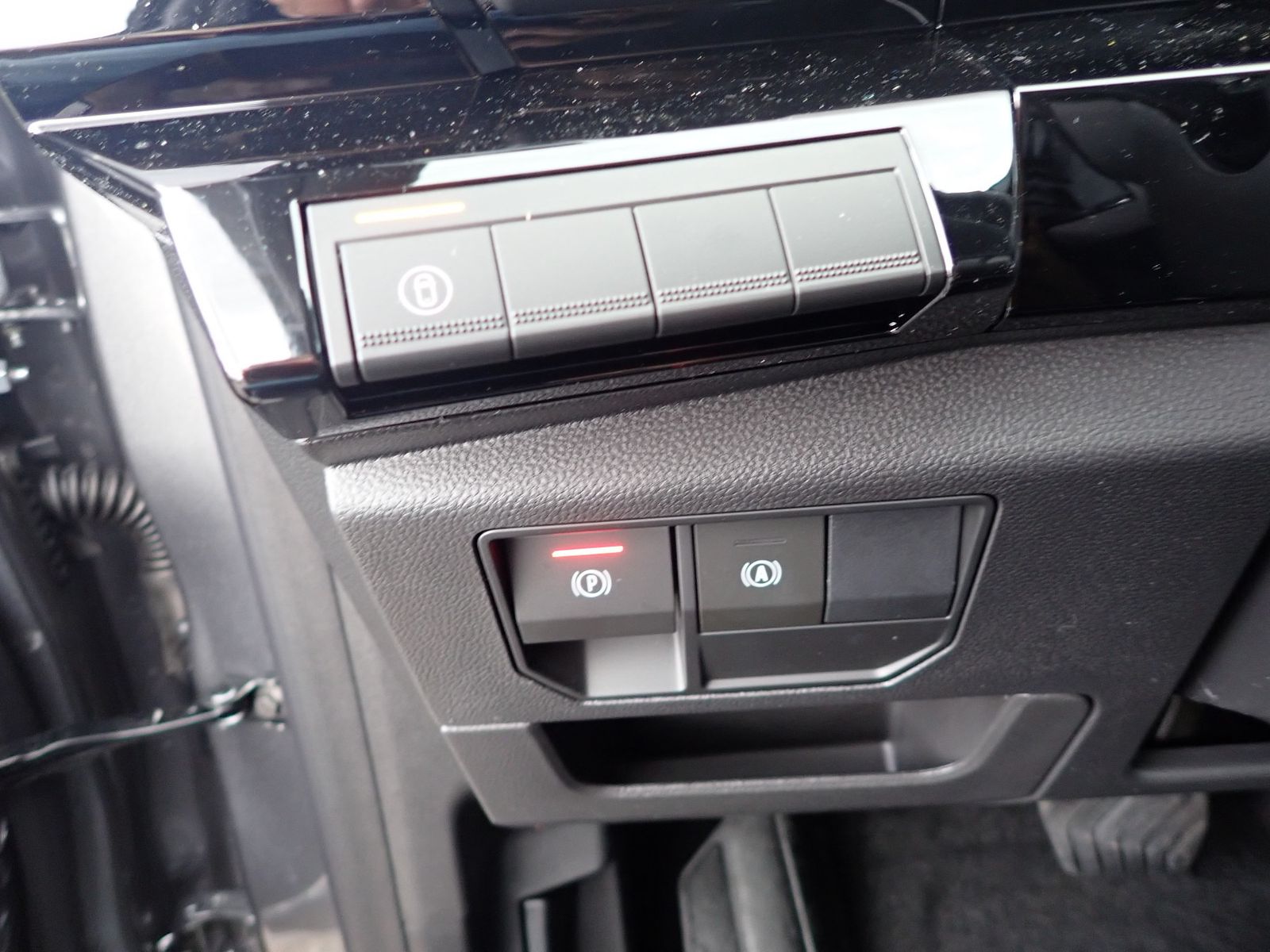 Fahrzeugabbildung Renault Austral Evolution Mild Hybrid 150 Automatik