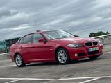 BMW 320i Facelift E90 Vollausstattung tüv neu - BMW 320 mit Benzin-Antrieb: Limousine, E90 320i
