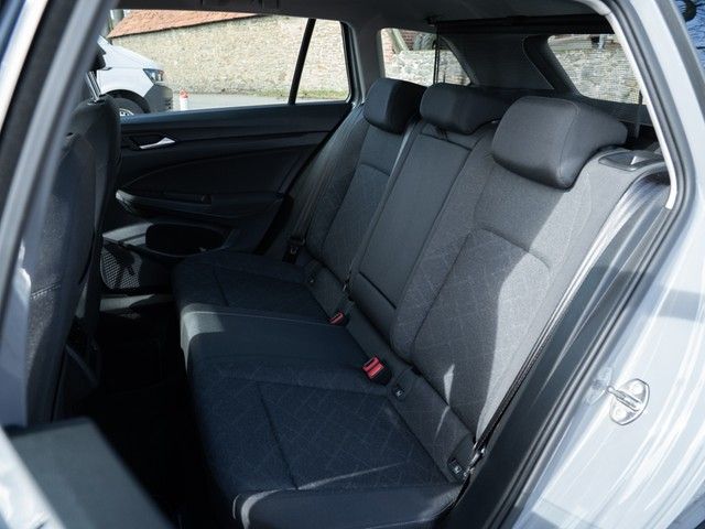 Golf VIII Variant Life TSI ACC NAV Lernkradhzg.