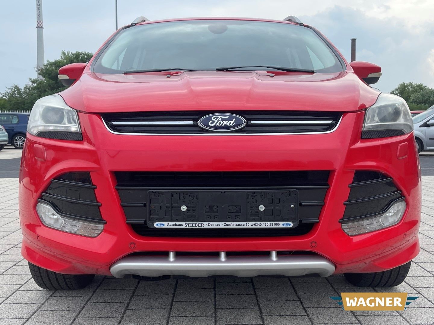 Fahrzeugabbildung Ford Kuga Individual Klimaautomatik Automatik