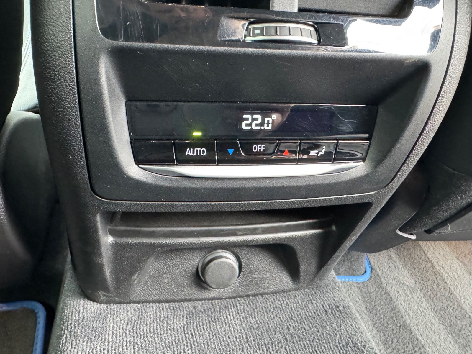 Fahrzeugabbildung BMW X4 M40/ACC/LED/AHK/Leder/HUD/Ambiente/360°Cam/