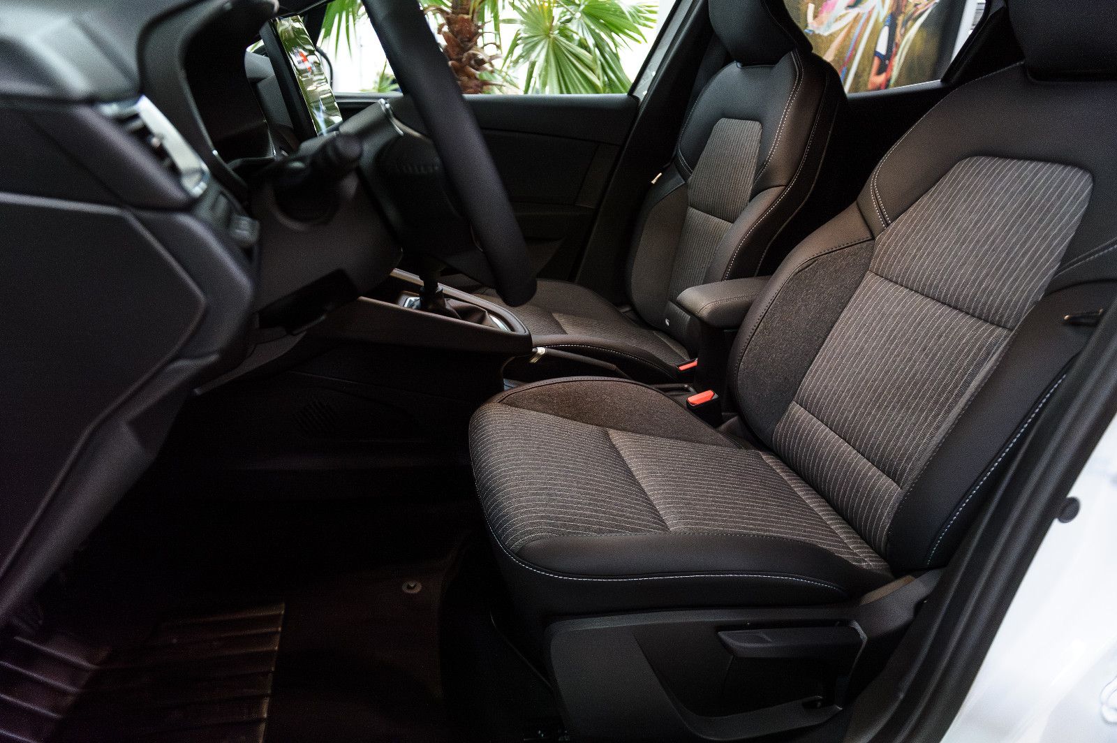 Fahrzeugabbildung Mitsubishi Colt 1.0 Turbo Edition +LM +Kamera +PDC +Navi