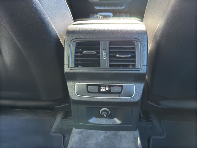 Q5 50 2.0 TFSI e quattro AHK ACC MATRIX-LED