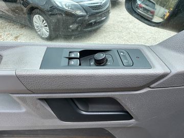 Volkswagen T6 Transporter *DokaPritsche*LED*6 Sitzer*AHK*
