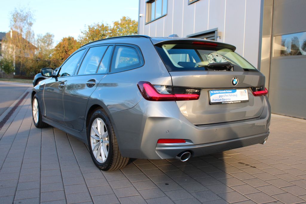 BMW 318d Touring AUT SHZ NAVI PDC LED KLIMAAUT
