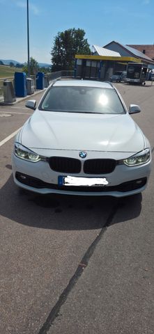 BMW 330d xDrive Touring Advantage Automatic Adva...