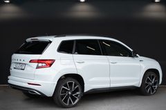 SKODA Karoq Sportline*LED*DAB*Kamera*Unfallfrei