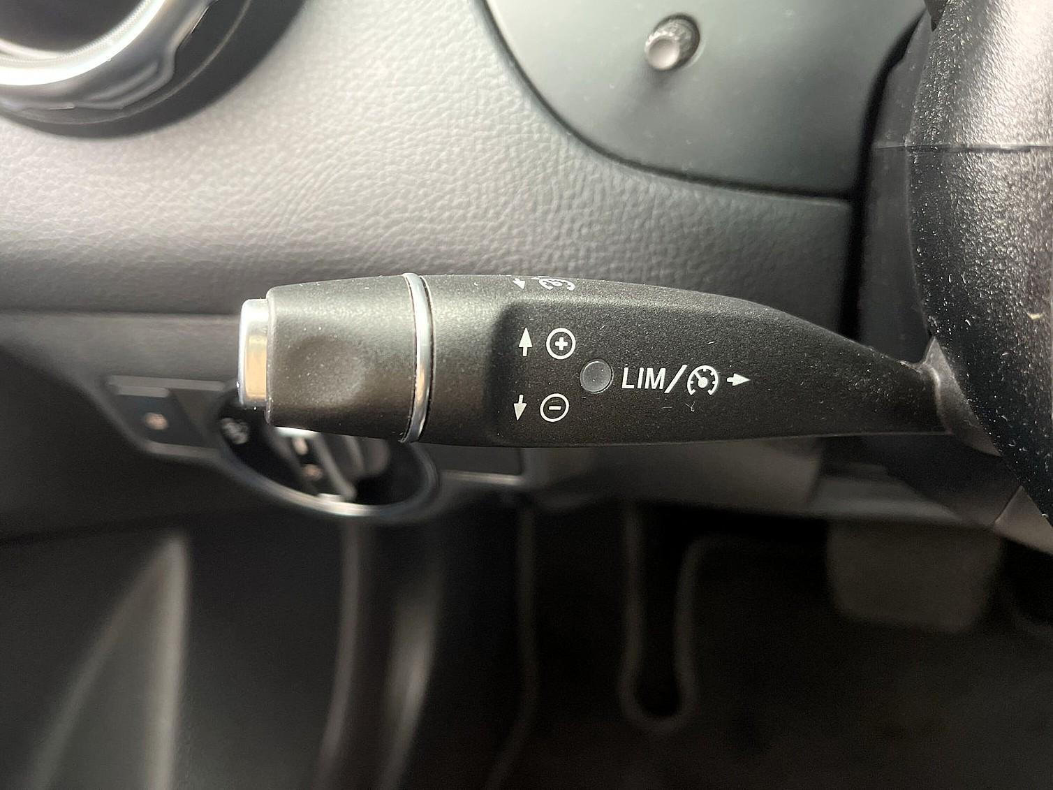 Mercedes-Benz GLA 7G-DCT Urban LED NAVI PANO SHZ PDC, миниатюра 22