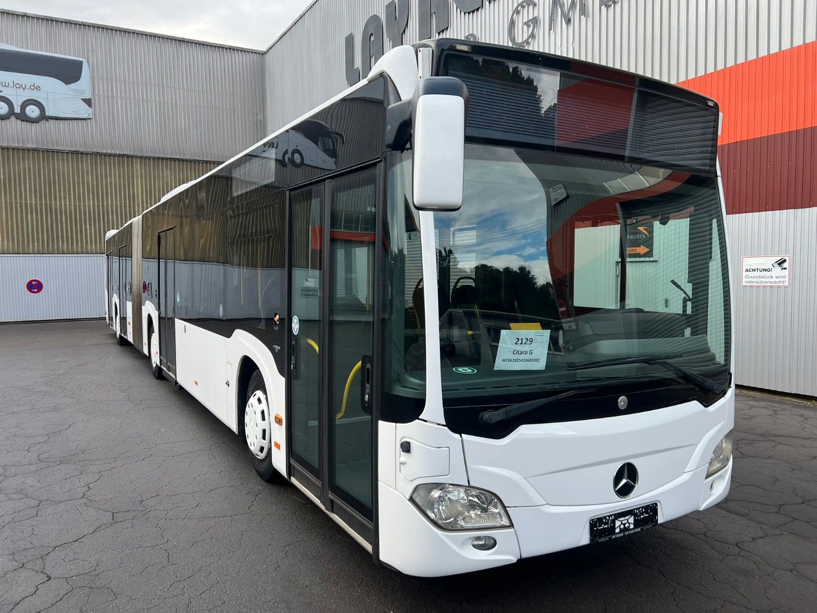 MERCEDES-BENZ  2015 - Image 1 of 27