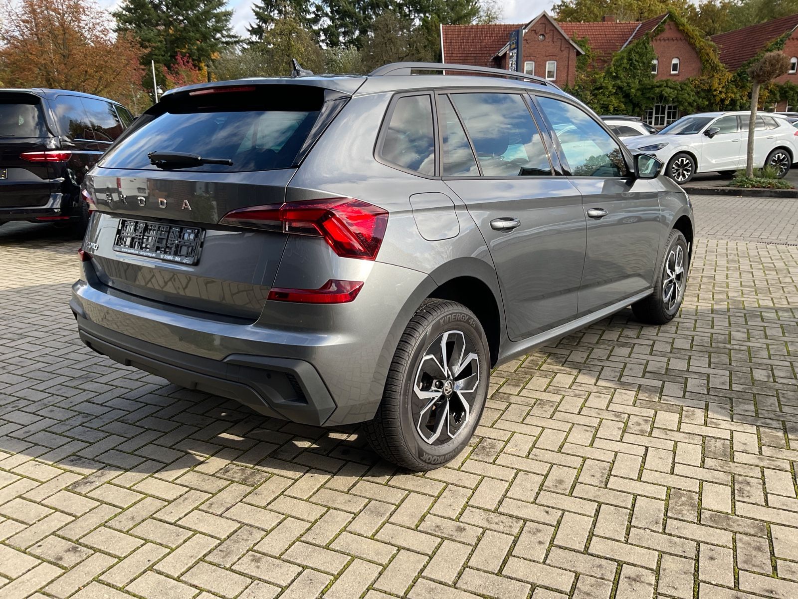 Fahrzeugabbildung SKODA Kamiq 1.5 TSI DSG,Kamera,LED,Navi,ACC