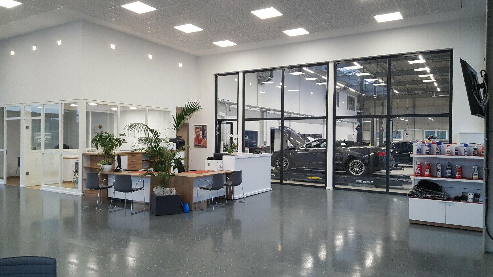 showroom-image-main