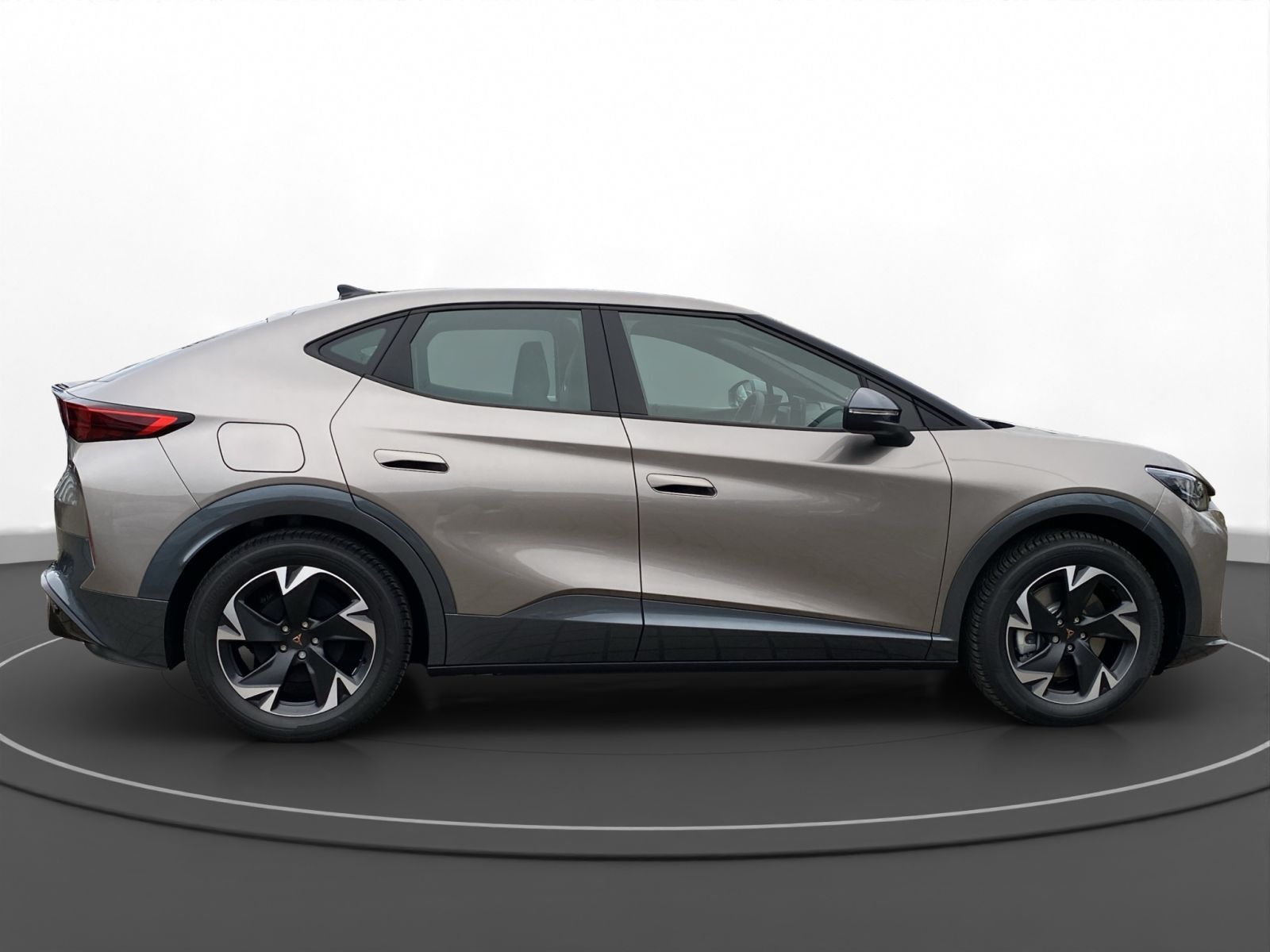 Cupra Tavascan - Bild 9